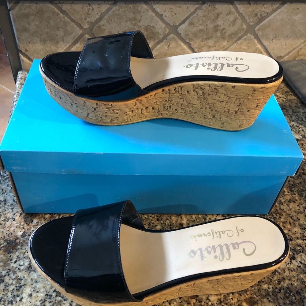 Callisto of California Wedges